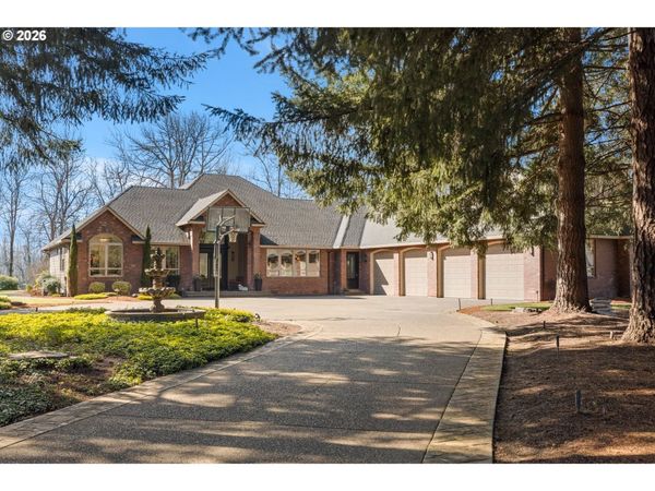 862 N CUMMINGS LN, Keizer, OR 97303