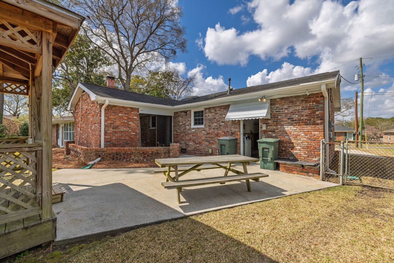 1247 Northfield Place Photo 15