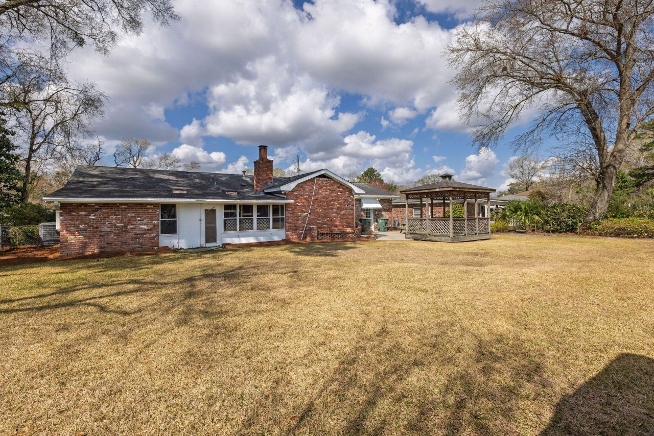 1247 Northfield Place Photo 17