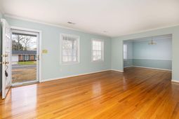 1247 Northfield Place photo 4