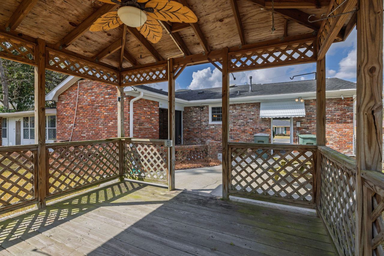 1247 Northfield Place Photo 20