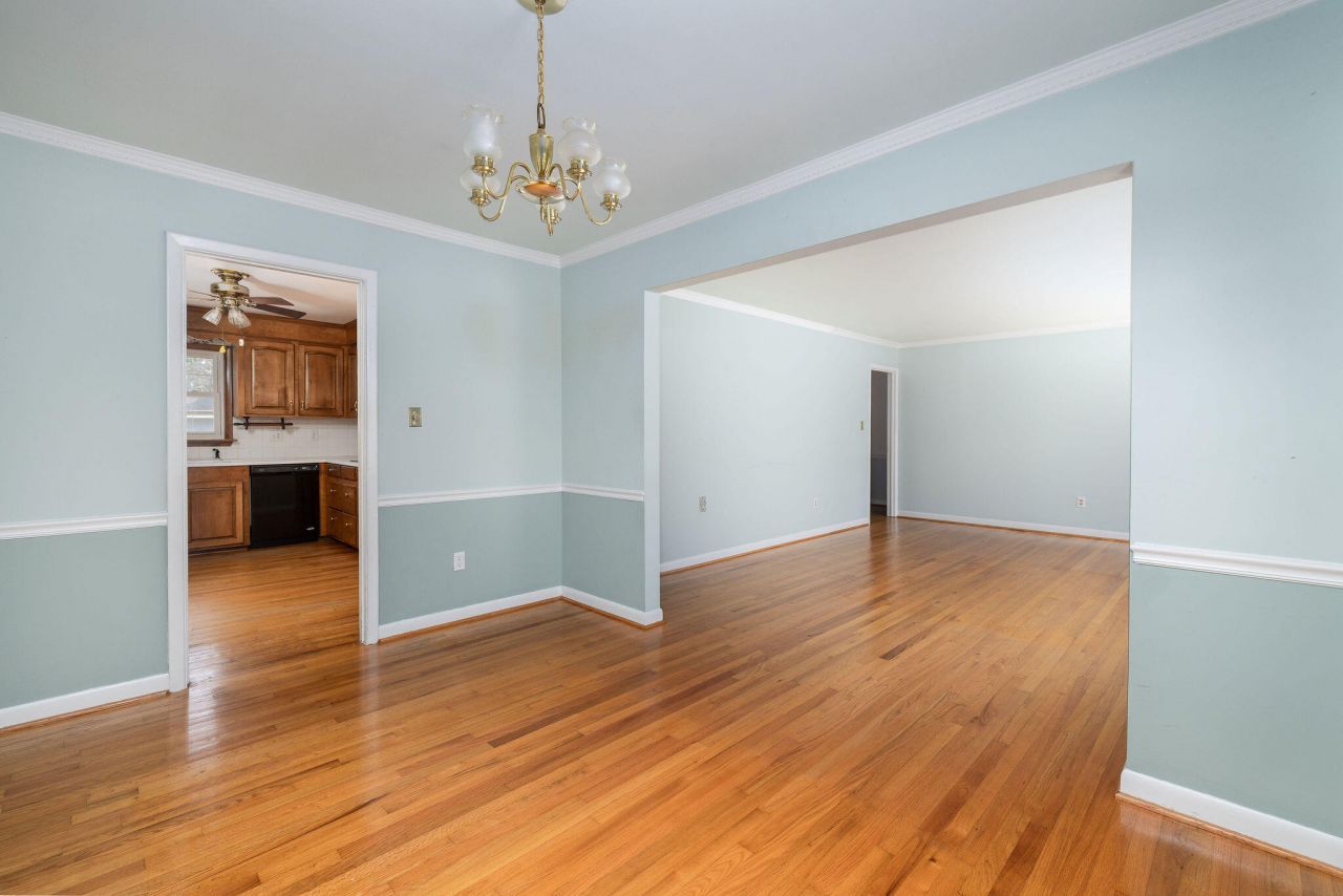 1247 Northfield Place Photo 30