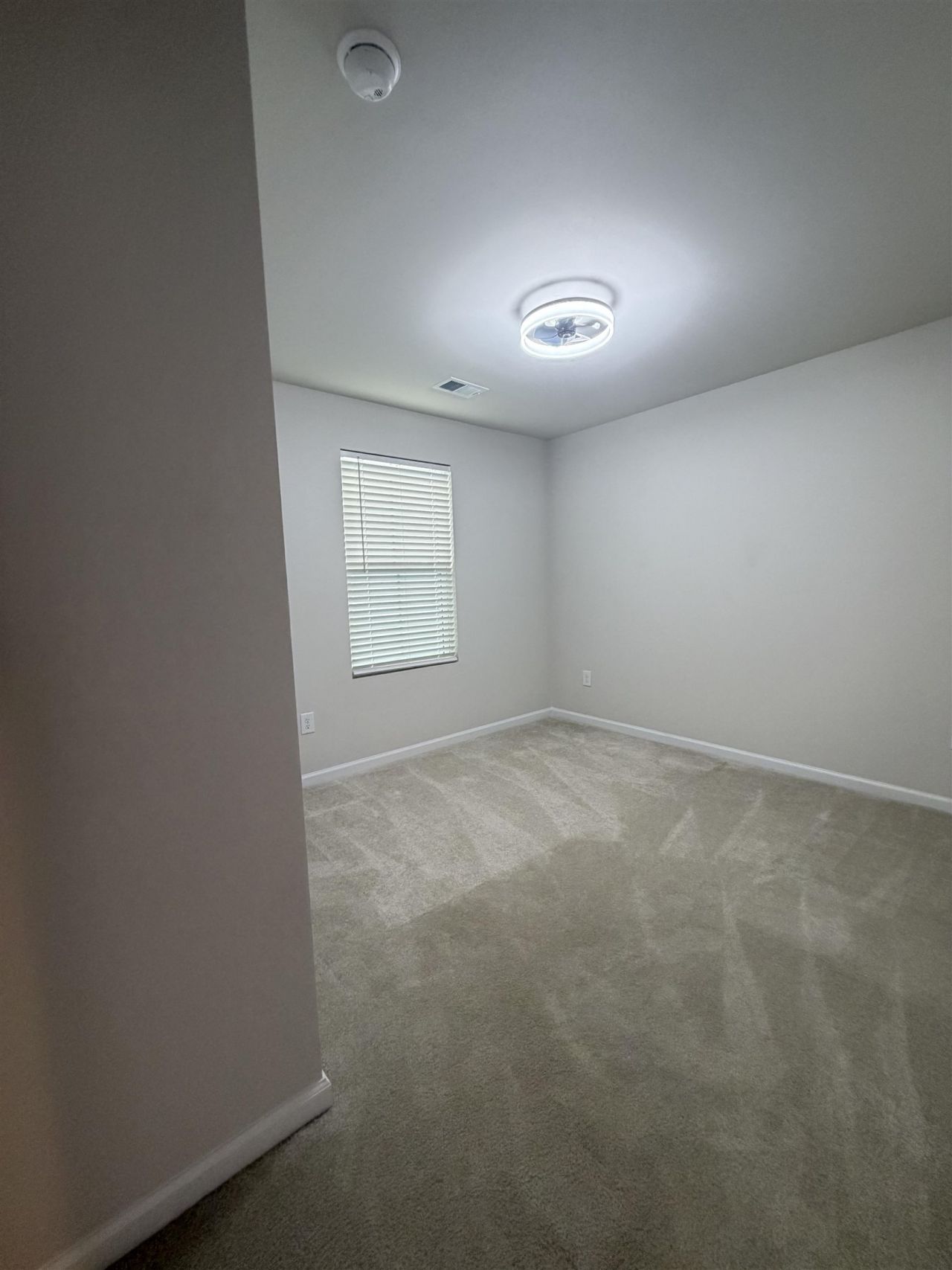 1040 Oak Meadow Dr. Photo 22