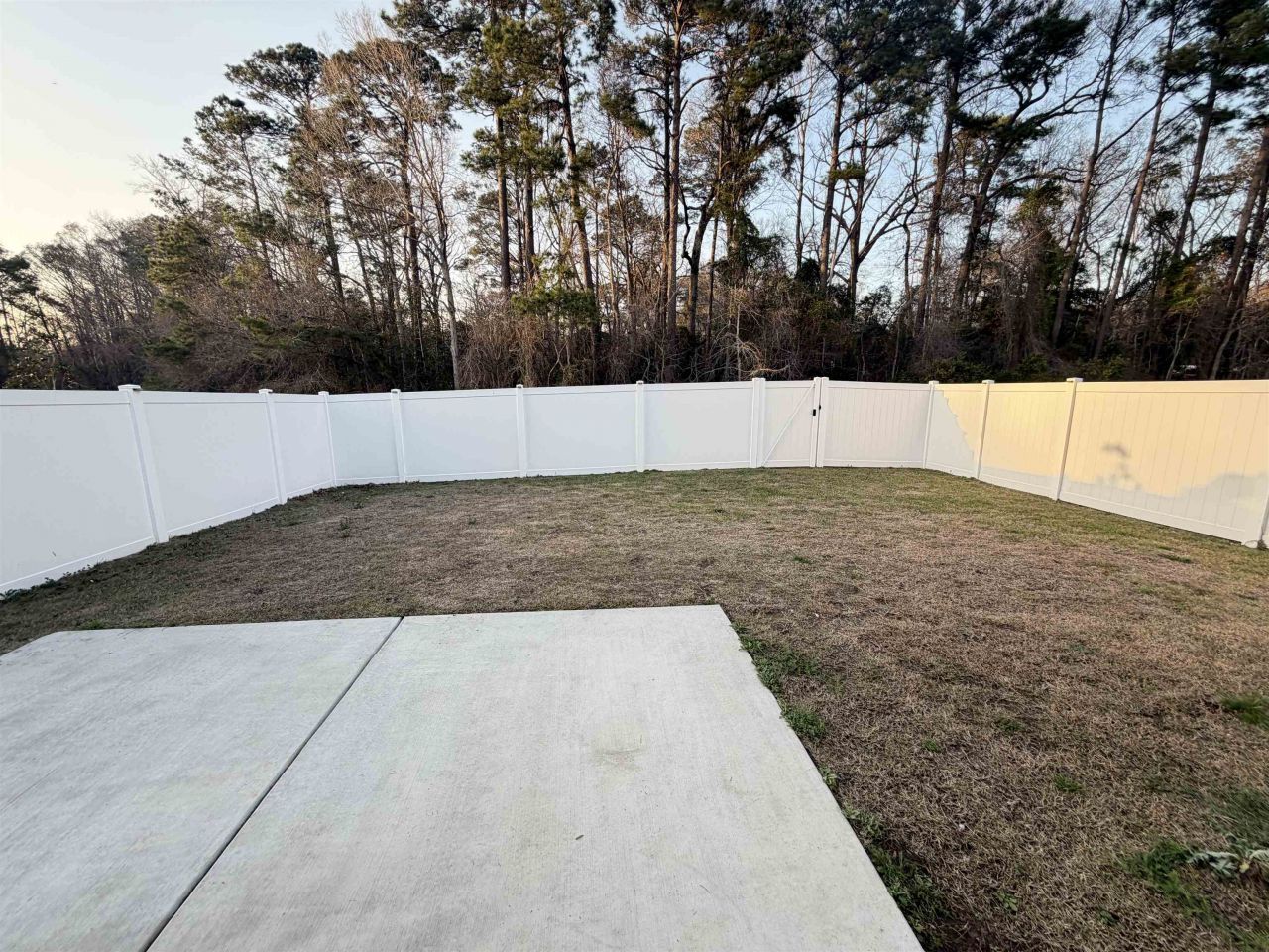 1040 Oak Meadow Dr. Photo 31