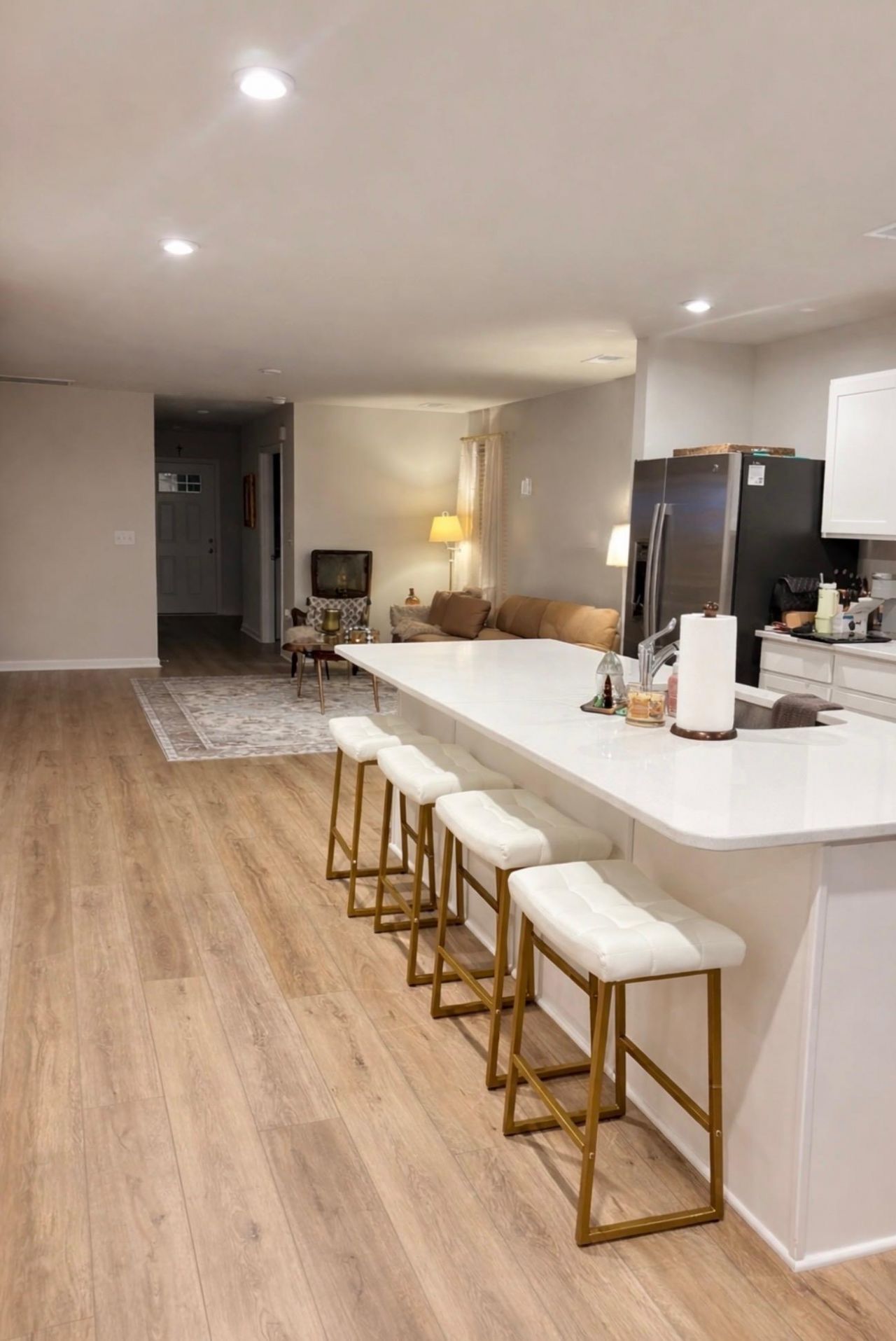 1040 Oak Meadow Dr. Photo 9