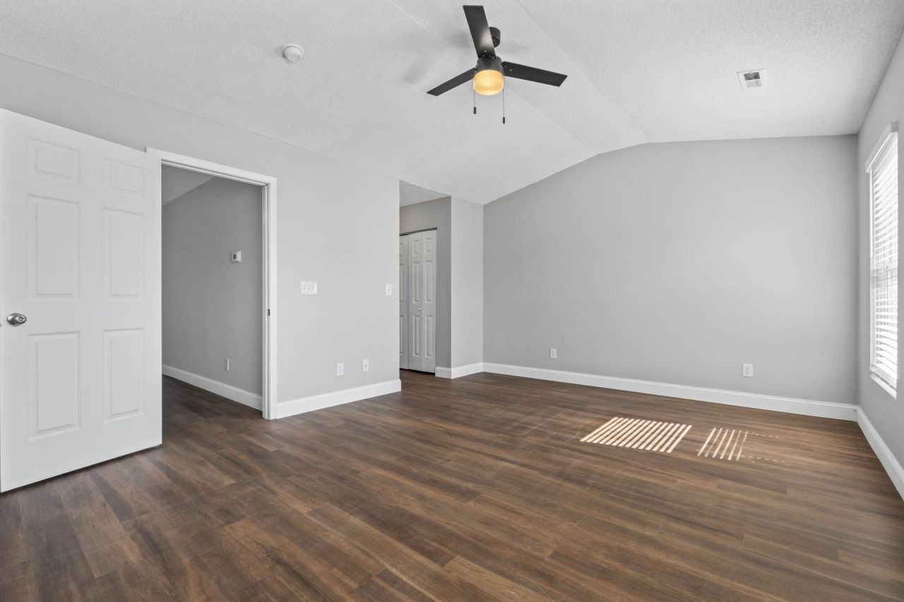 320 Kiskadee Loop Photo 13