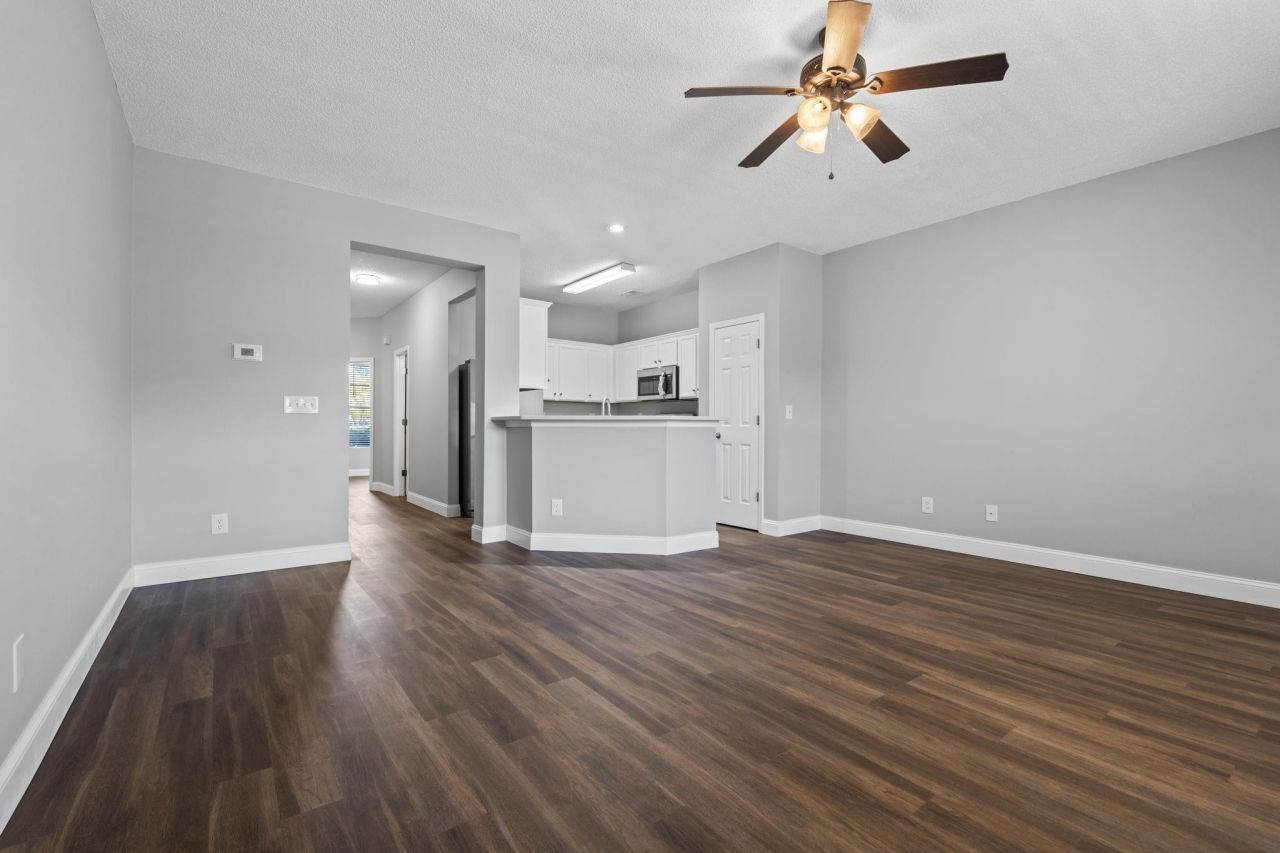 320 Kiskadee Loop Photo 9