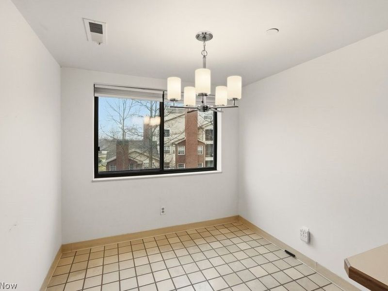 160 Fox Hollow Drive , Unit 406, Mayfield Heights, OH 44124 Photo 11