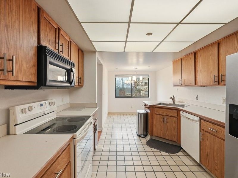 160 Fox Hollow Drive , Unit 406, Mayfield Heights, OH 44124 Photo 9