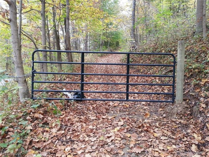 00 Pipe Creek Road , Jacobsburg, OH 43947 Photo 4