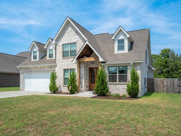 117 CONEFLOWER Court, Hot Springs, AR 71901