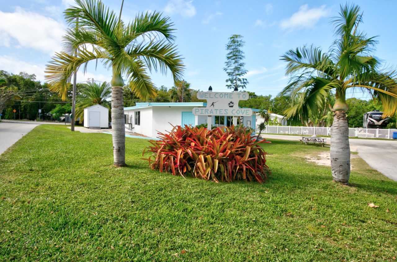 129 Pirates Drive, Key Largo, FL 33037 Photo