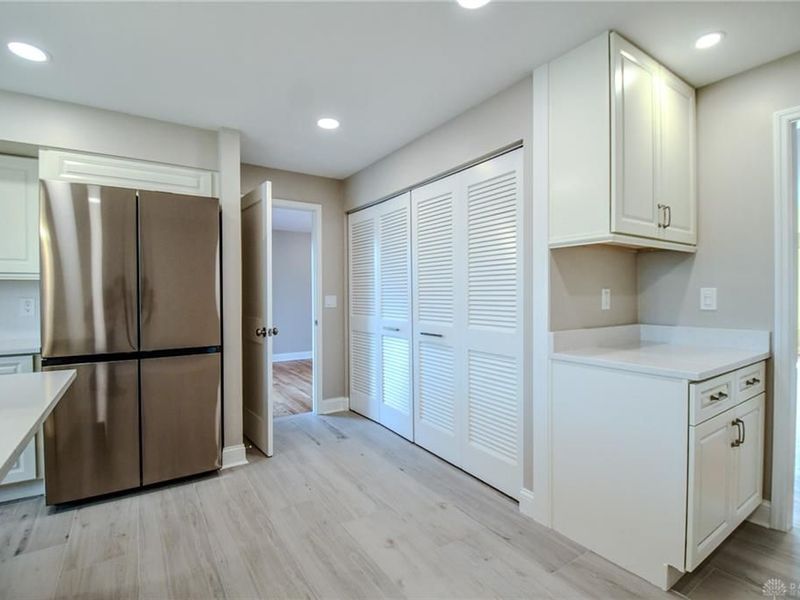 121 E Schantz, Unit 4, Oakwood, OH 45409 Photo 18