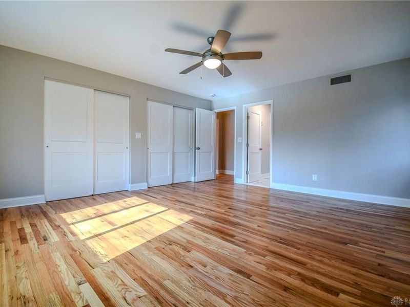 121 E Schantz, Unit 4, Oakwood, OH 45409 Photo 22