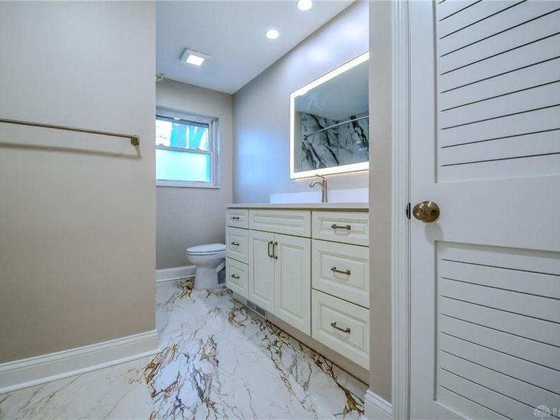 121 E Schantz, Unit 4, Oakwood, OH 45409 Photo 28