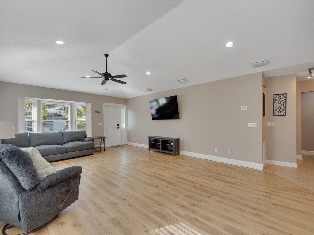 3446 1st Street, Vero Beach, FL 32968 Photo