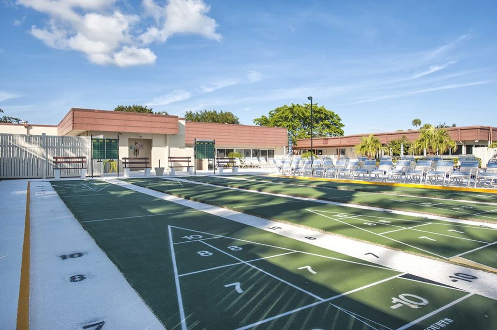 68 Royal Oak Court, Unit 107, Vero Beach, FL 32962 Photo