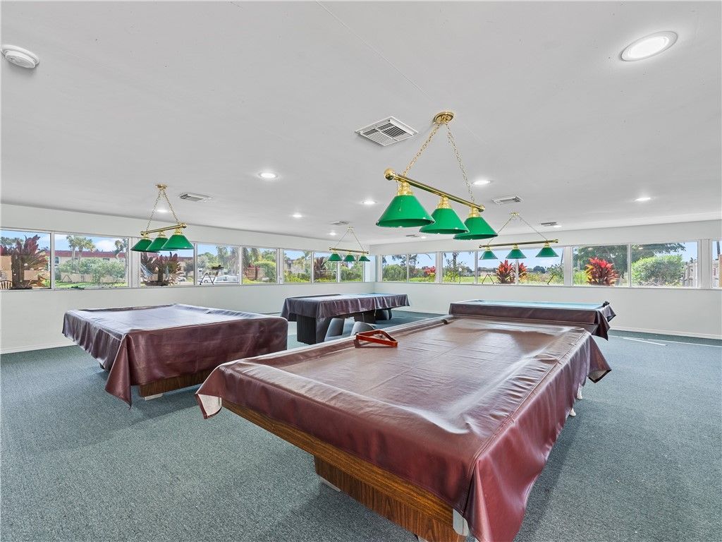 68 Royal Oak Court, Unit 107, Vero Beach, FL 32962 Photo