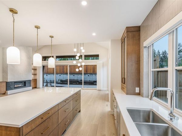 970 Flagstick Rd , Qualicum Beach, BC V9K 0B9