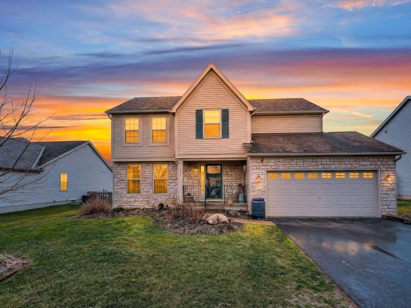 4457 Knoll Crest Drive , Grove City, OH 43123 Photo 1