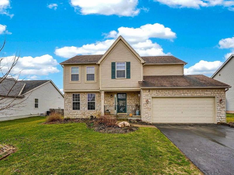 4457 Knoll Crest Drive , Grove City, OH 43123 Photo 2