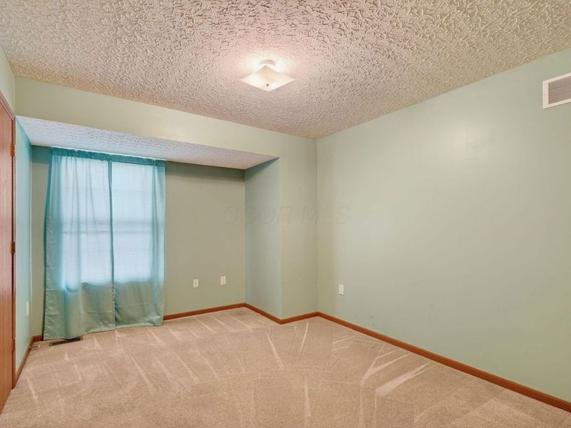 4457 Knoll Crest Drive , Grove City, OH 43123 Photo 26