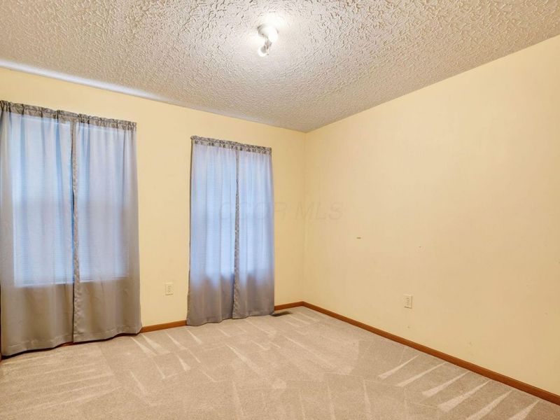 4457 Knoll Crest Drive , Grove City, OH 43123 Photo 29