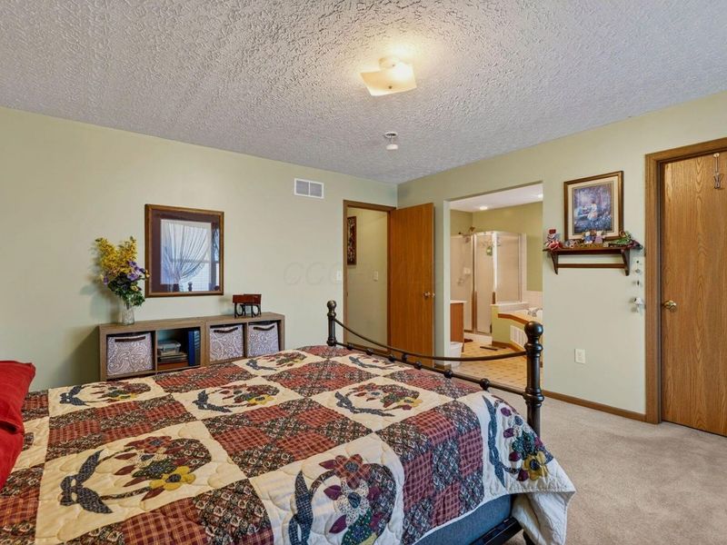 4457 Knoll Crest Drive , Grove City, OH 43123 Photo 35