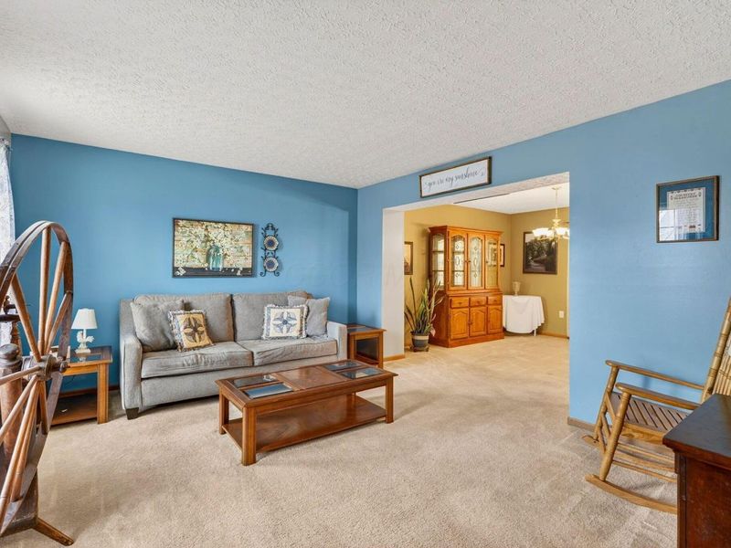 4457 Knoll Crest Drive , Grove City, OH 43123 Photo 7