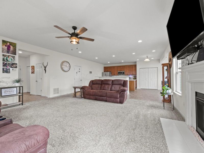 513 Heidish Drive , Commercial Point, OH 43116 Photo 12