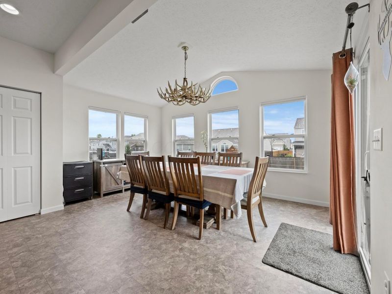 513 Heidish Drive , Commercial Point, OH 43116 Photo 13