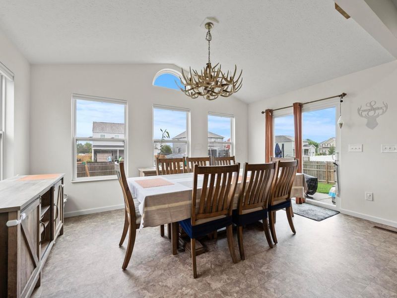 513 Heidish Drive , Commercial Point, OH 43116 Photo 14