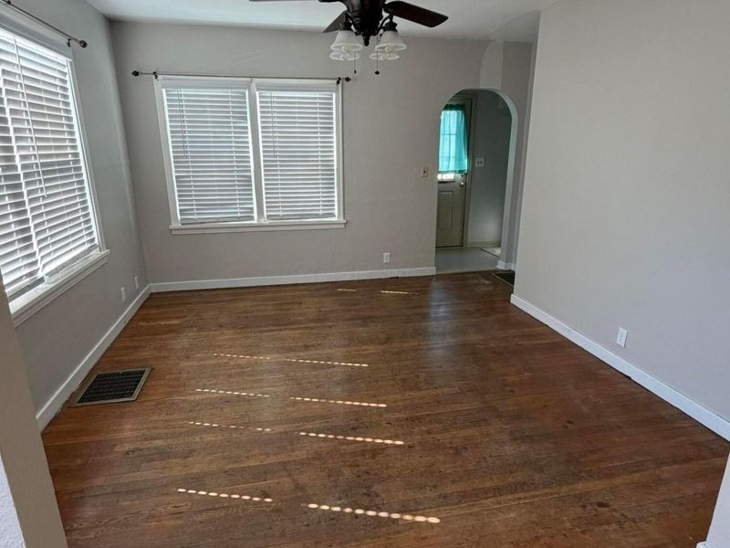 636 Oak Street , Marion, OH 43302 Photo 2