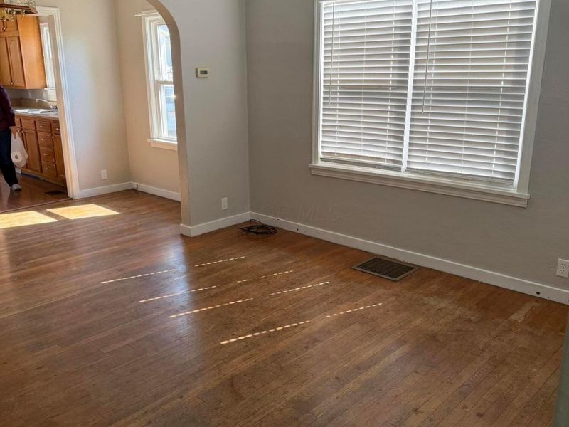 636 Oak Street , Marion, OH 43302 Photo 3