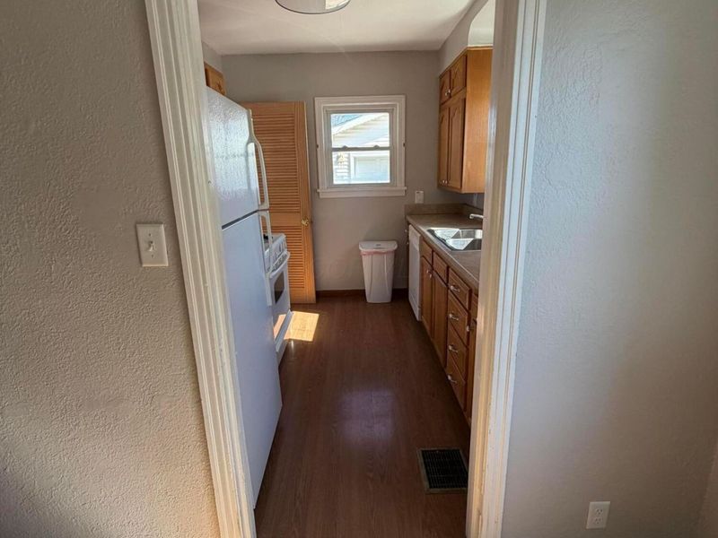 636 Oak Street , Marion, OH 43302 Photo 9