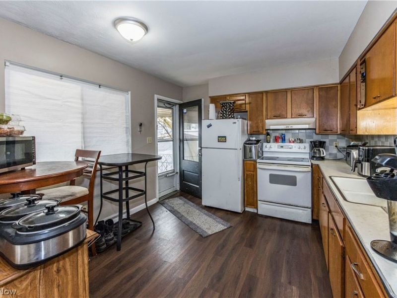 1905-1907 Carter Avenue , Akron, OH 44301 Photo 14