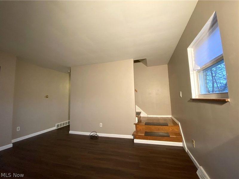 1905-1907 Carter Avenue , Akron, OH 44301 Photo 9