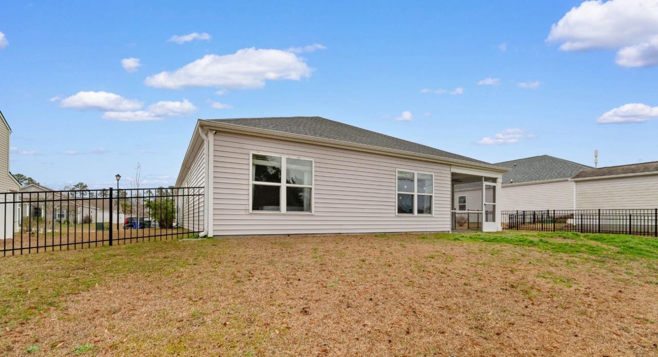 3200 Holly Loop Photo 29