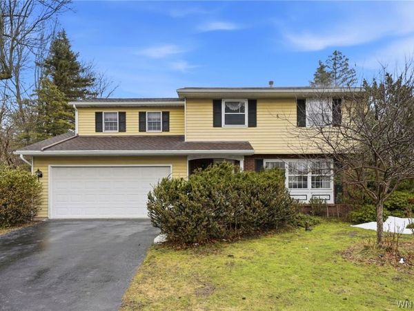 843 Robin Road , Buffalo, NY 14228