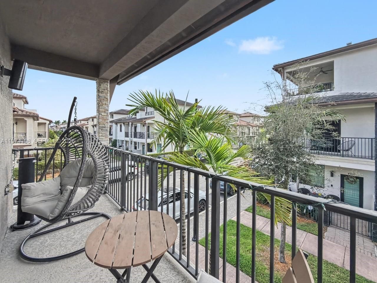 4903 NW 83rd Path , Doral, FL 33166 Photo