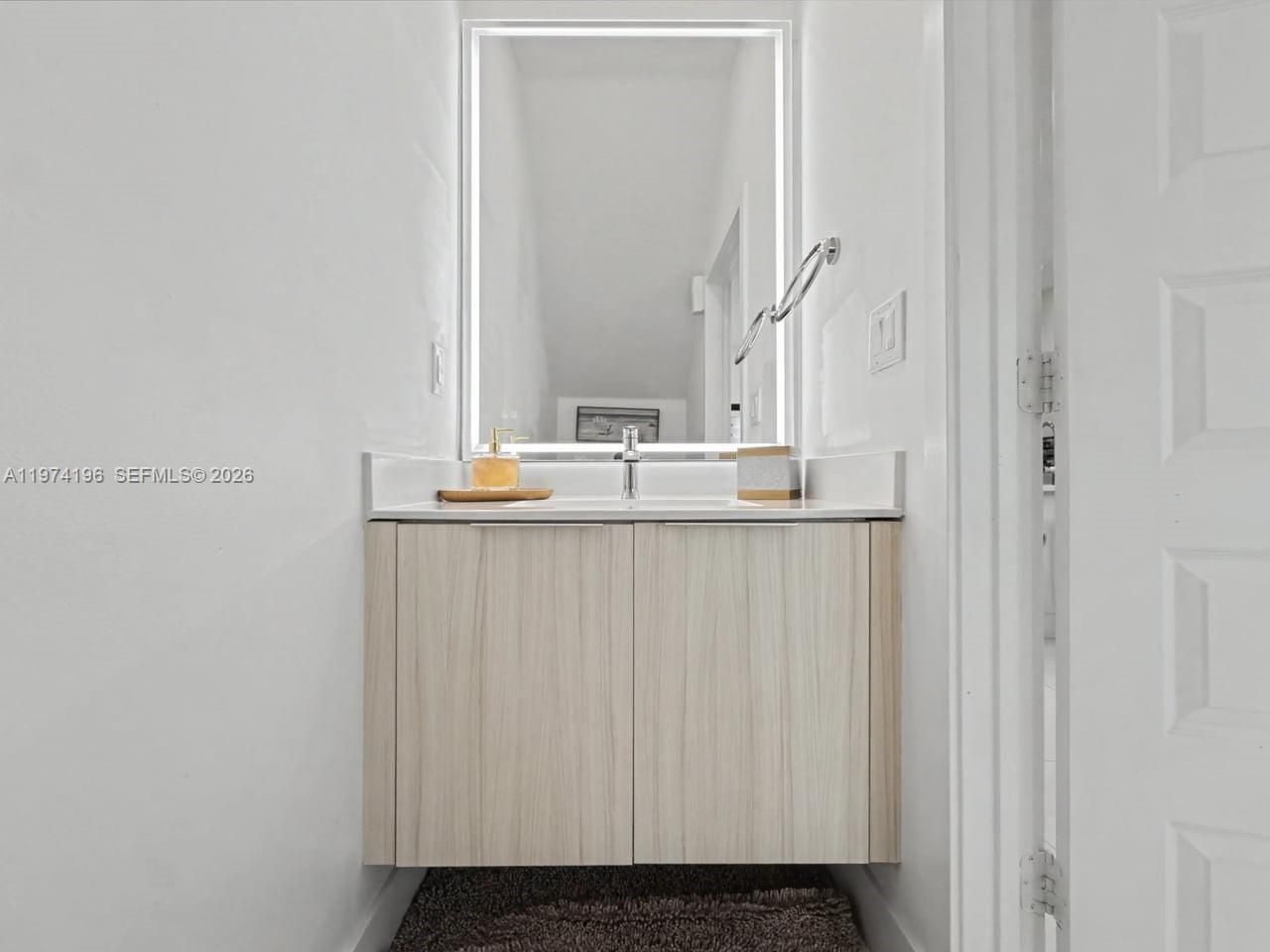 4903 NW 83rd Path , Doral, FL 33166 Photo