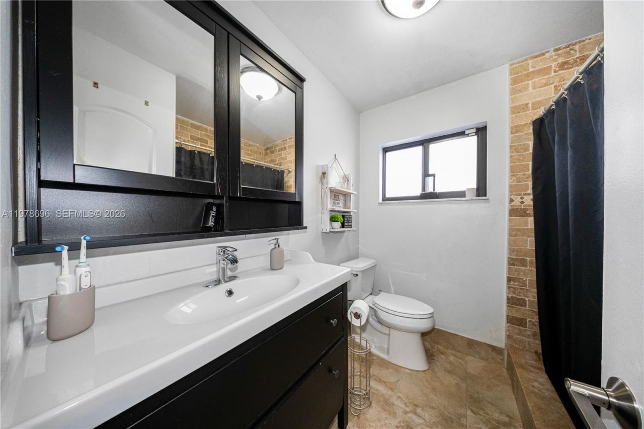 9349 NW 24th Pl , Pembroke Pines, FL 33024 Photo