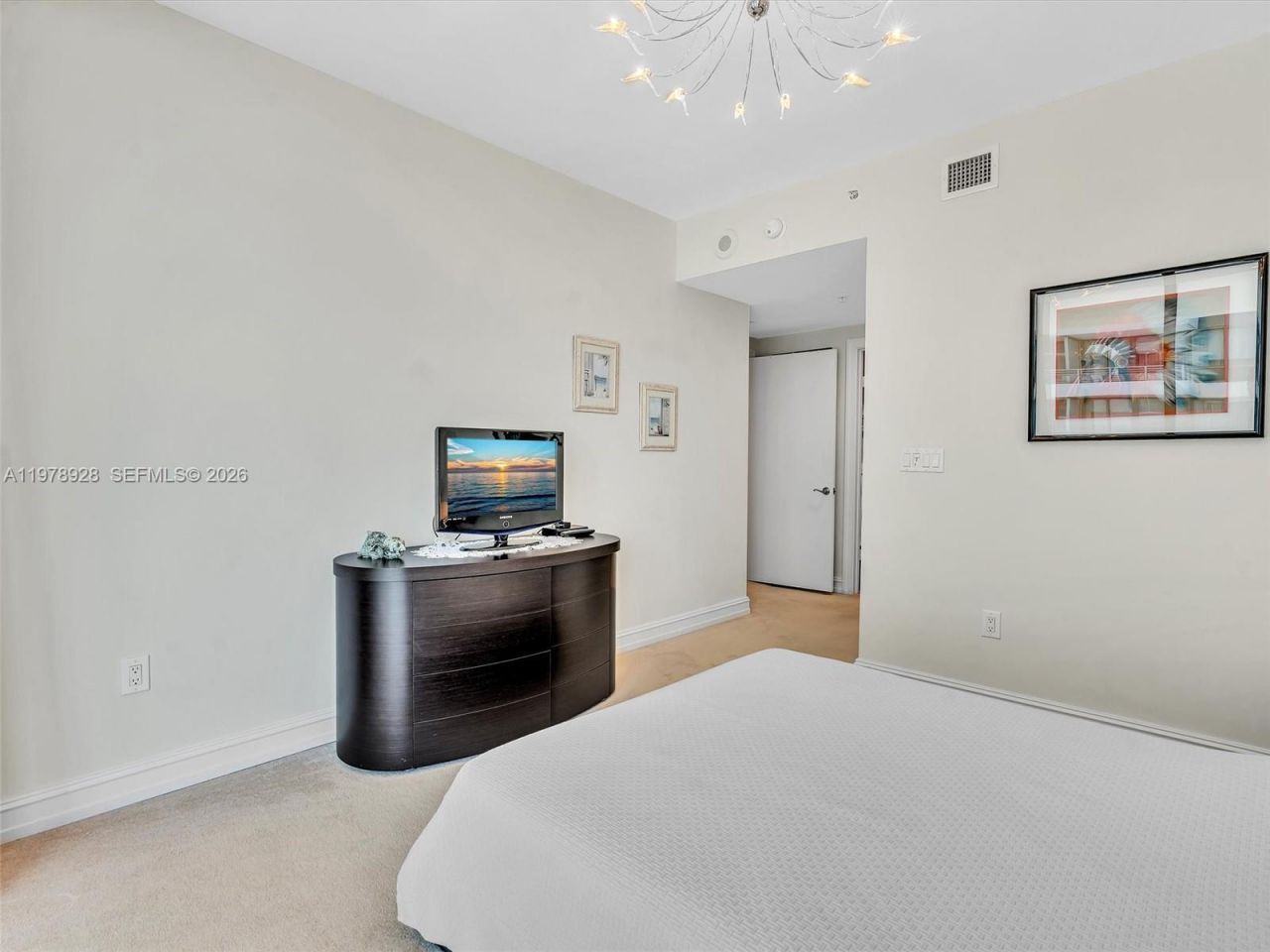 3535 S Ocean Dr , Unit 905, Hollywood, FL 33019 Photo