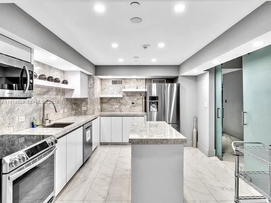Property Image 64
