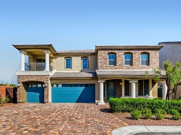 8606 Elk Run Court , Las Vegas, NV 89139