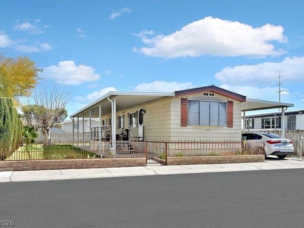 3458 Katmai Drive, Las Vegas, NV 89122