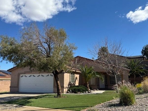 118 Crescent Bay Street , Henderson, NV 89012