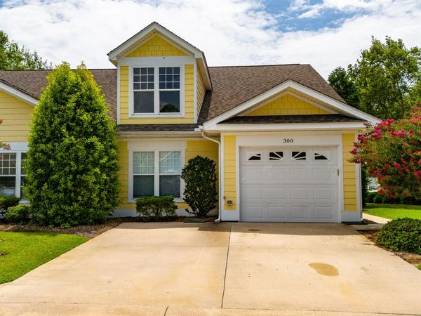 300 Sweetwater Cove, Newport, NC 28570