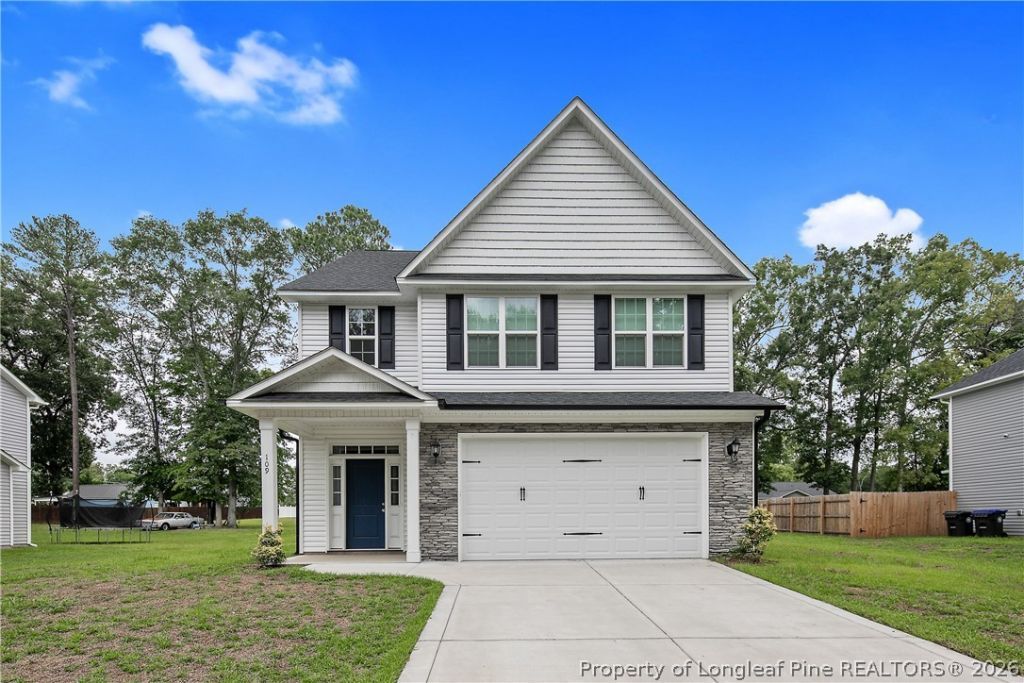 109 E 6th Avenue, Raeford, NC 28376 Main Photo