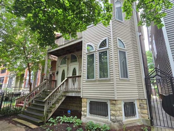 923 W Fletcher Street , Unit 1, Chicago, IL 60657